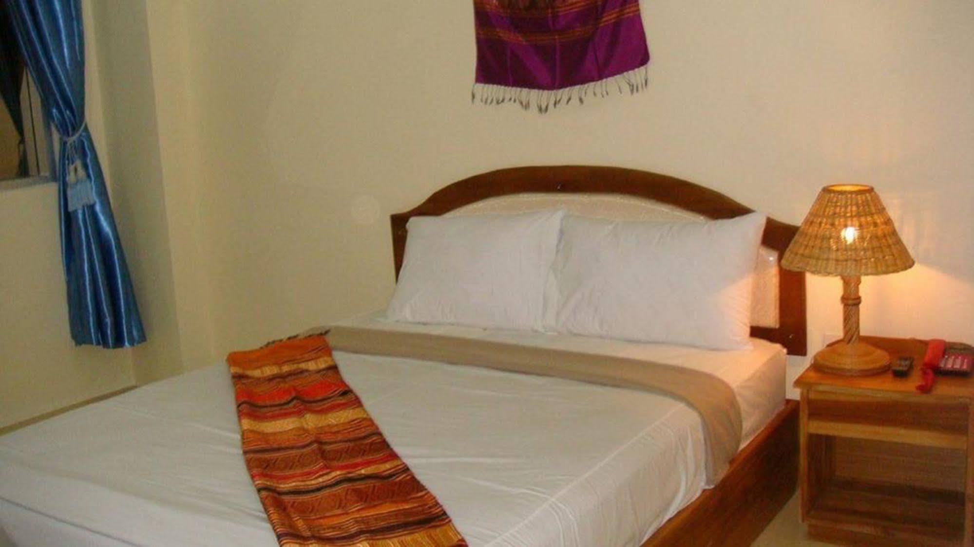 La Ong Dao Hotel1 Vientiane Exteriör bild